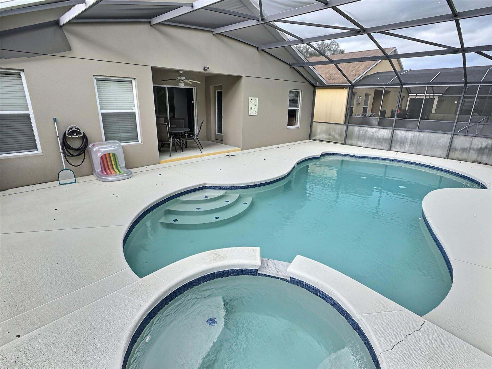 655 Scrub Jay Way Property Photo 2