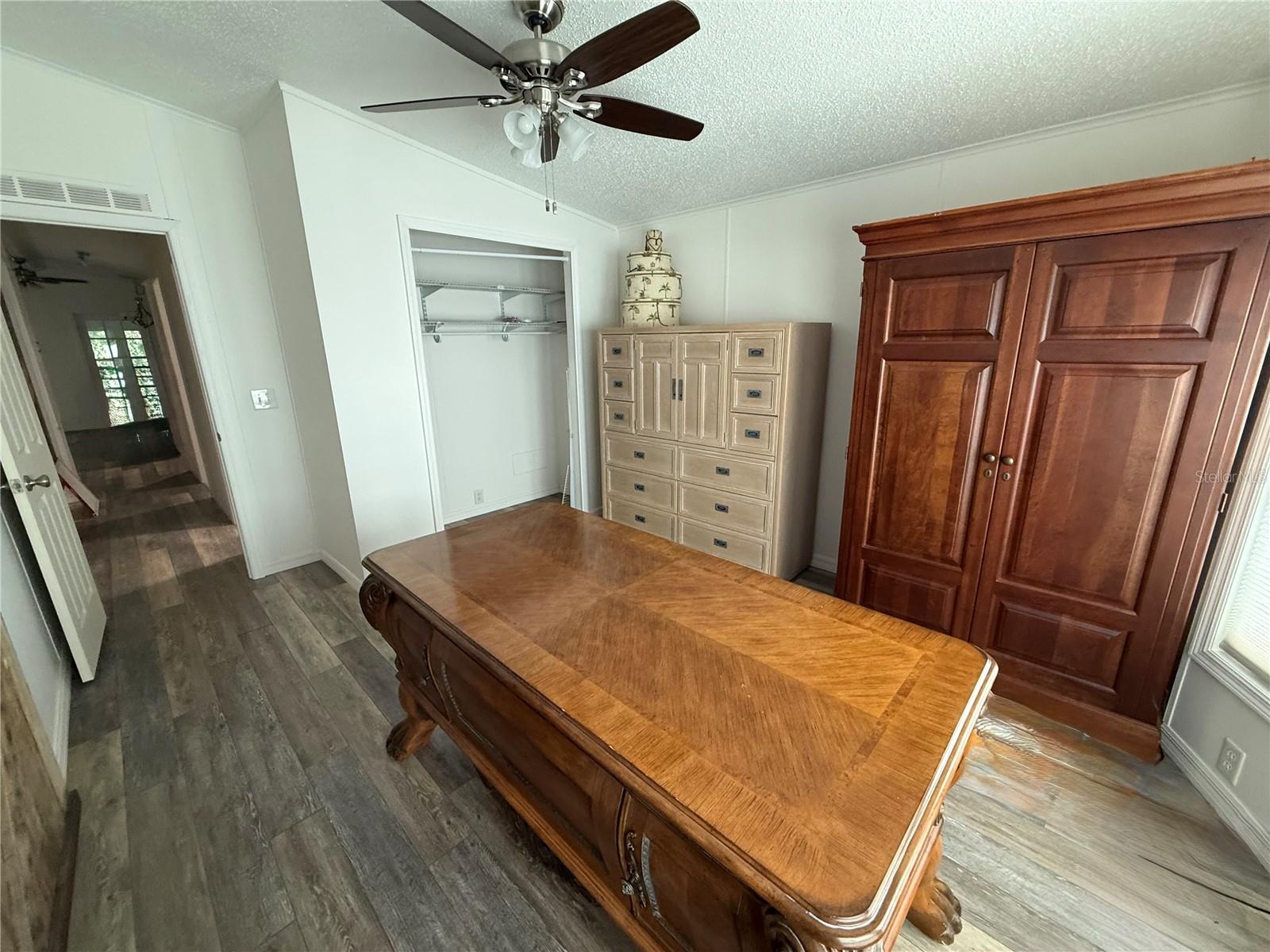 802 Oak Blvd Property Photo 10
