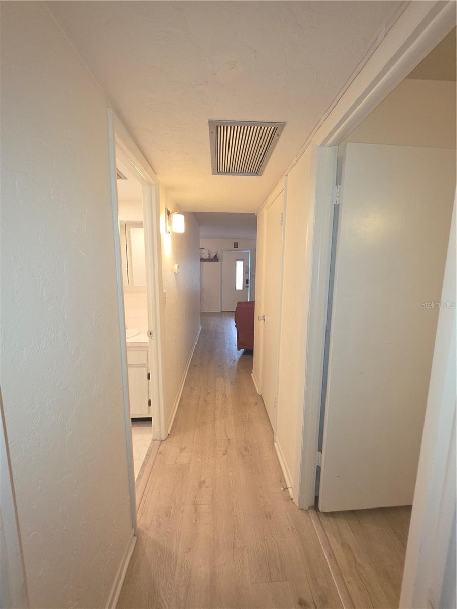 8454 111th St #104 Property Photo 13