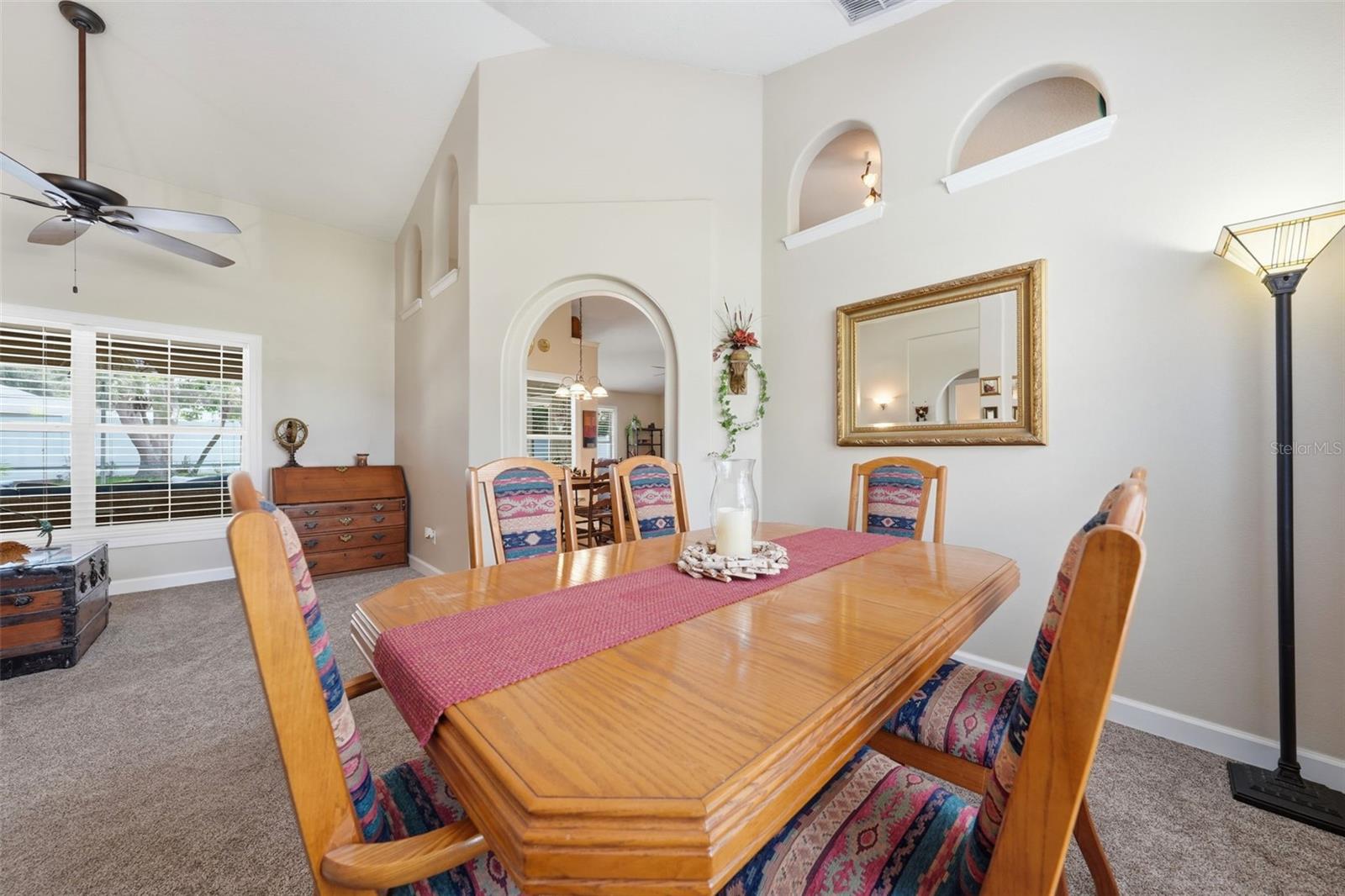 3004 Linmont Ln Property Photo 10