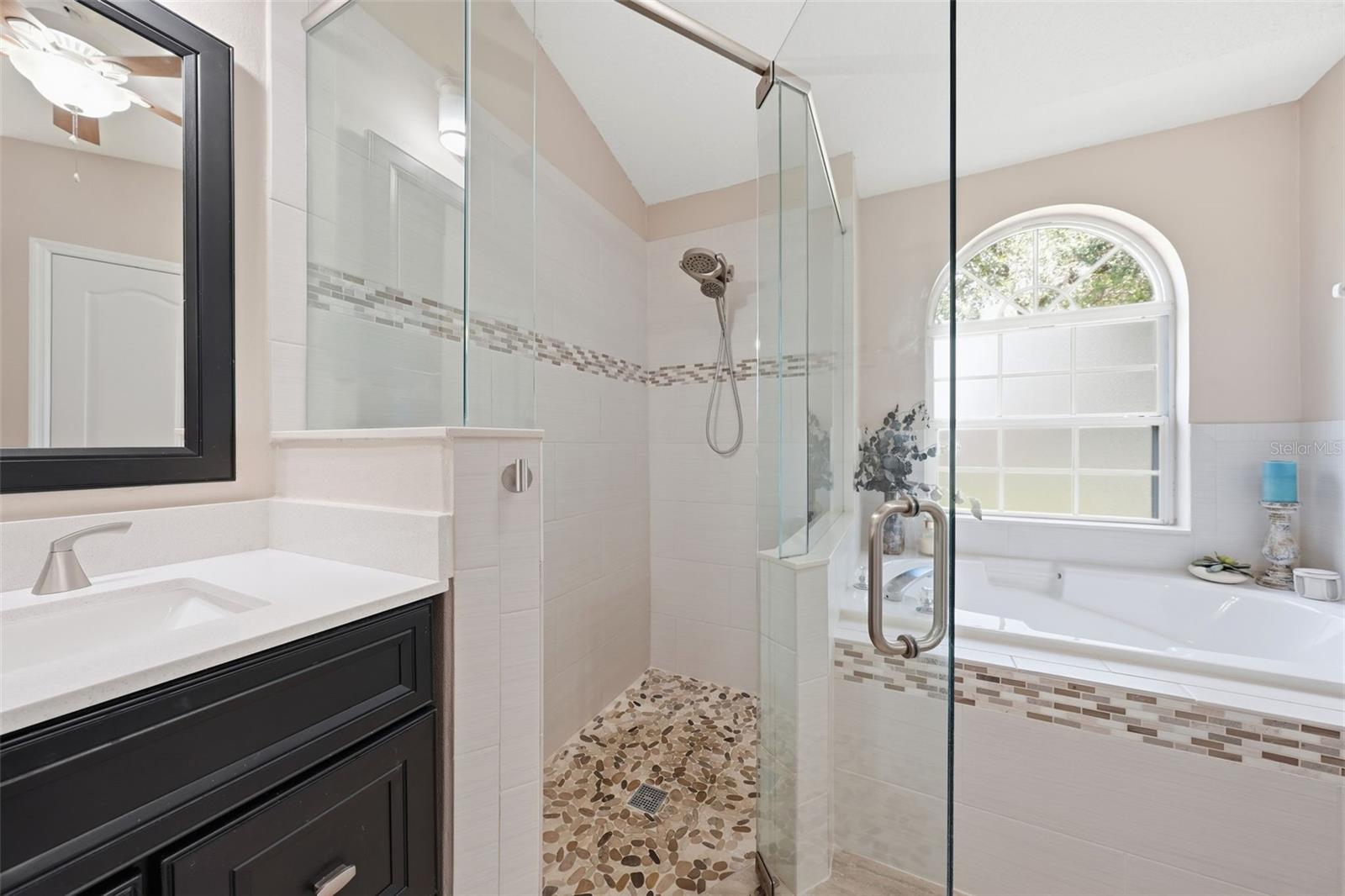 3004 Linmont Ln Property Photo 27