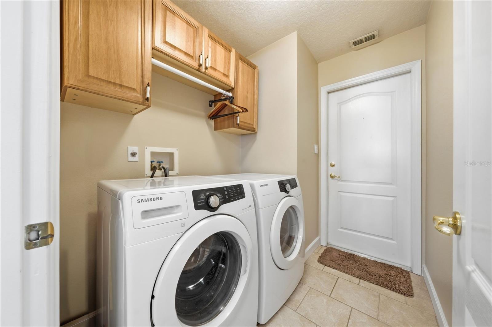 3004 Linmont Ln Property Photo 36