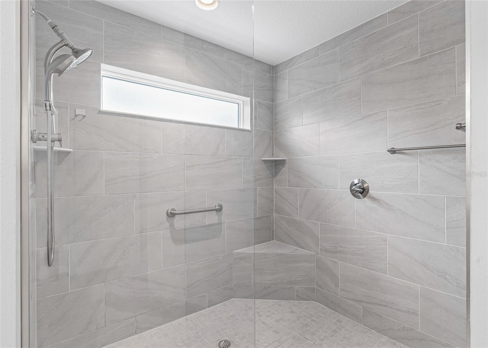 3146 Jacqueline Way Property Photo 9