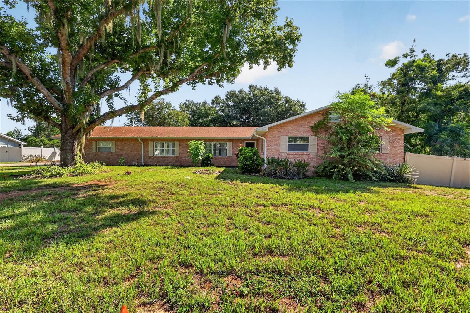 5 Hermosa Dr Property Photo 3