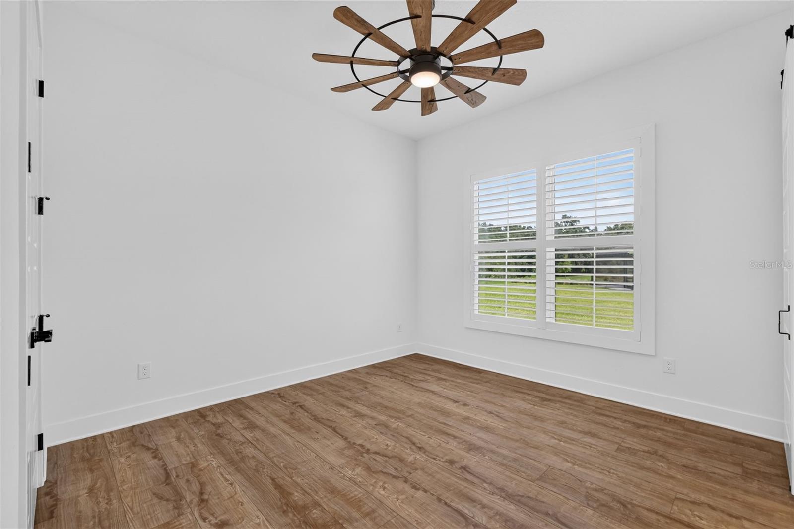 724 Shivers Loop Property Photo 33
