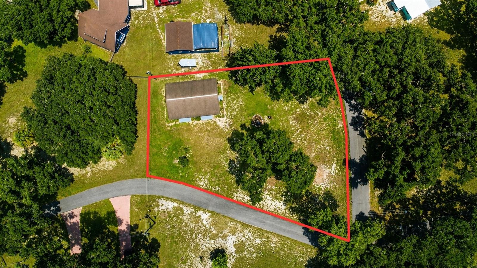 1055 Cr-453 Property Photo 3