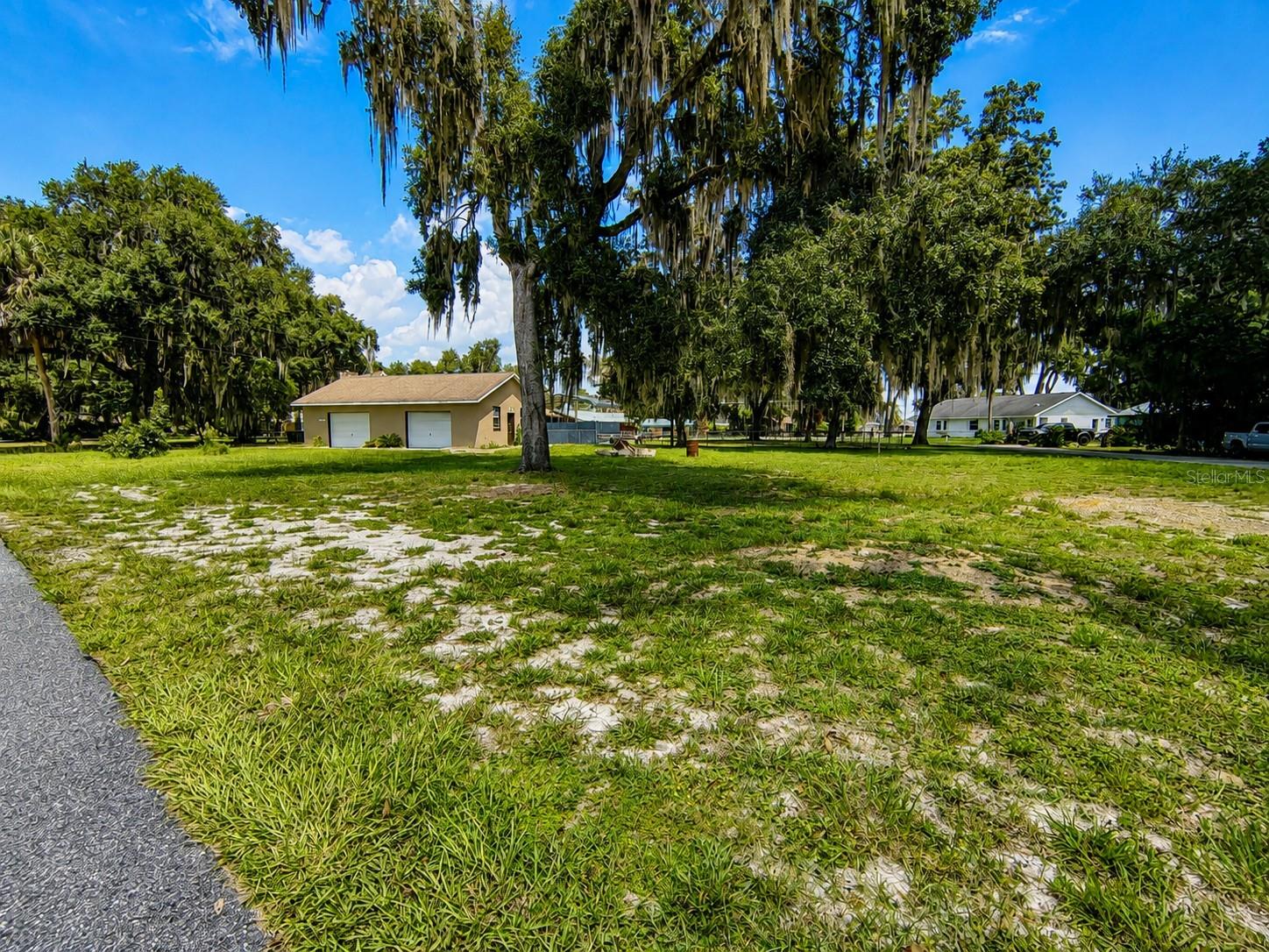 1055 Cr-453 Property Photo 8