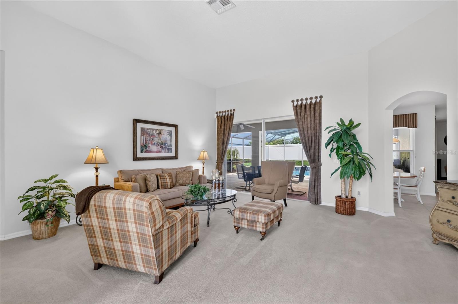 9085 Laurel Ridge Dr Property Photo 7