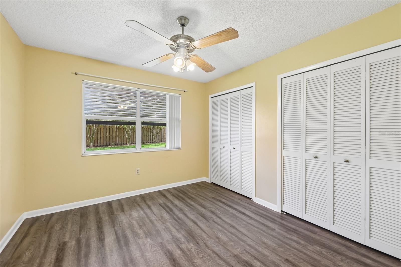 1607 Selkirk Dr Property Photo 24