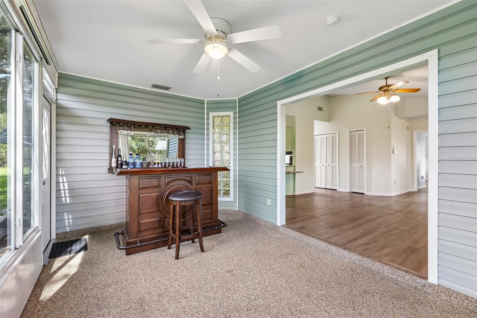 1607 Selkirk Dr Property Photo 38