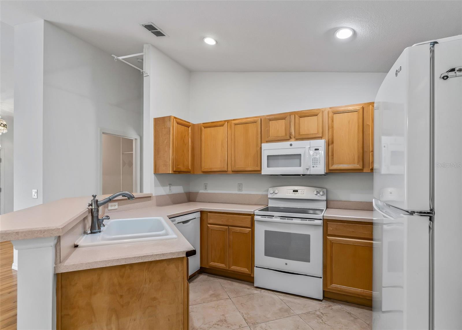 5123 Grove Mnr Property Photo 16