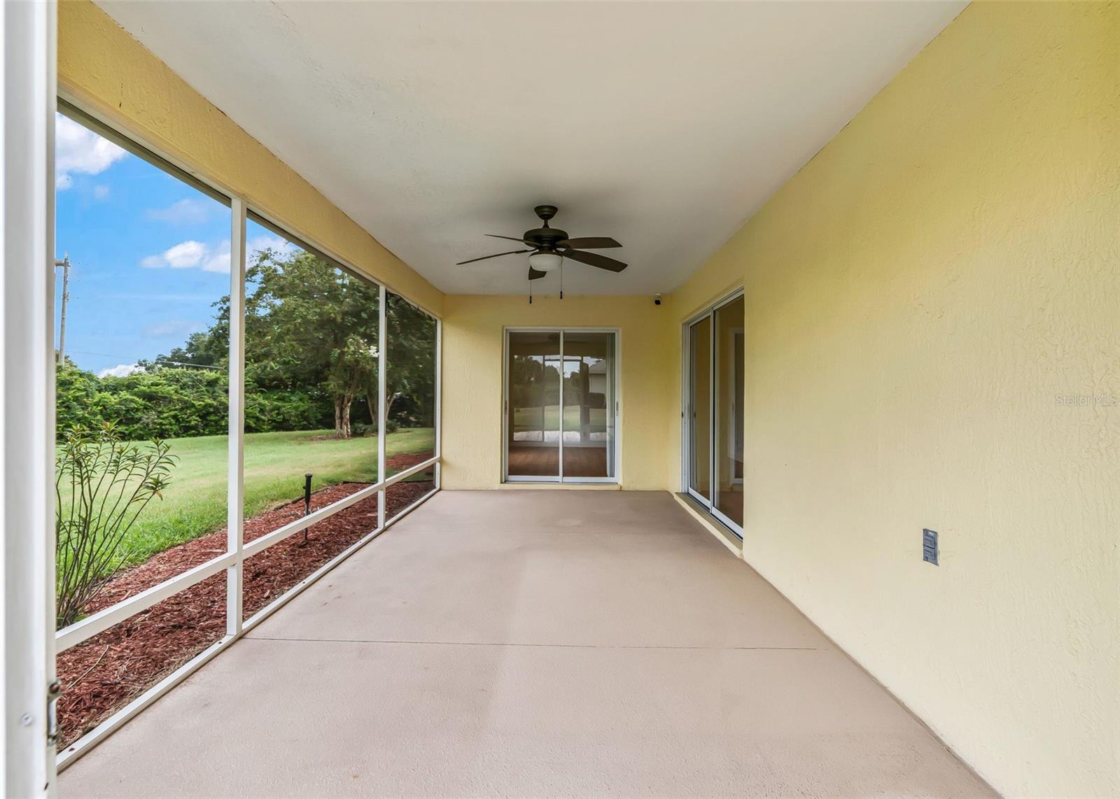 5123 Grove Mnr Property Photo 34