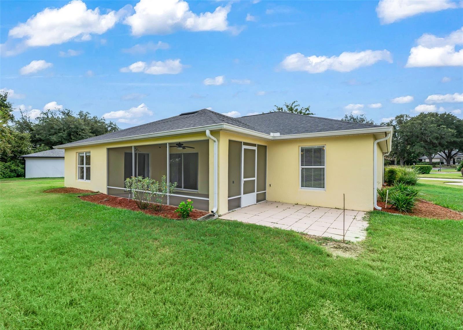 5123 Grove Mnr Property Photo 36