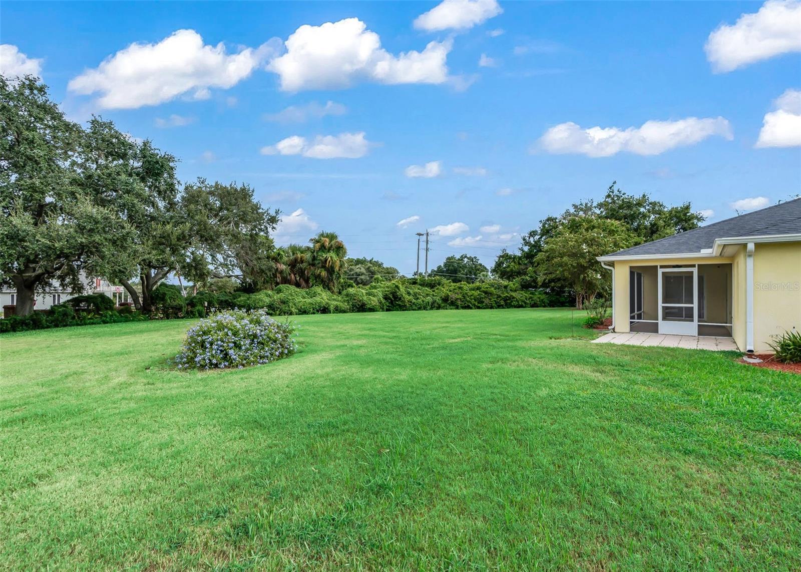 5123 Grove Mnr Property Photo 37
