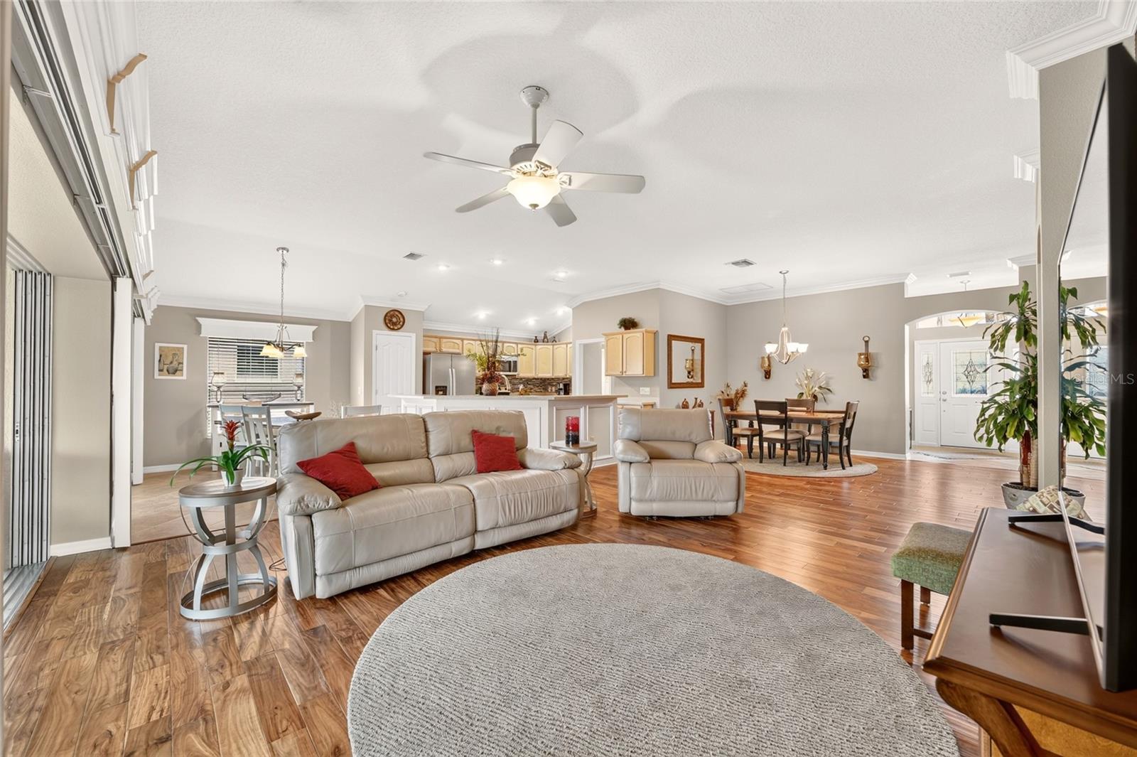 2425 Boiling Springs Ct Property Photo 11
