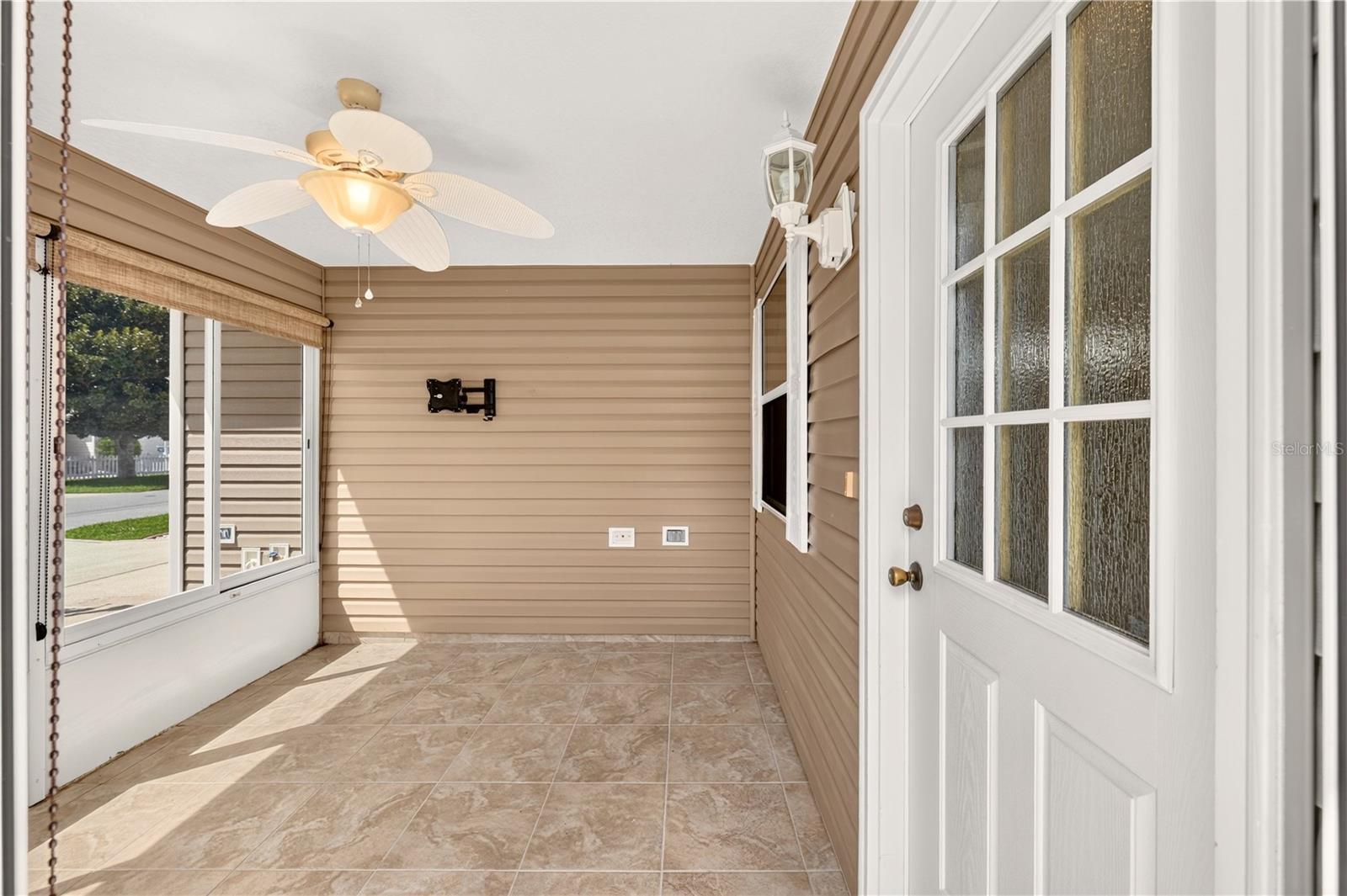 8214 Se 169th Palownia Loop Property Photo 6