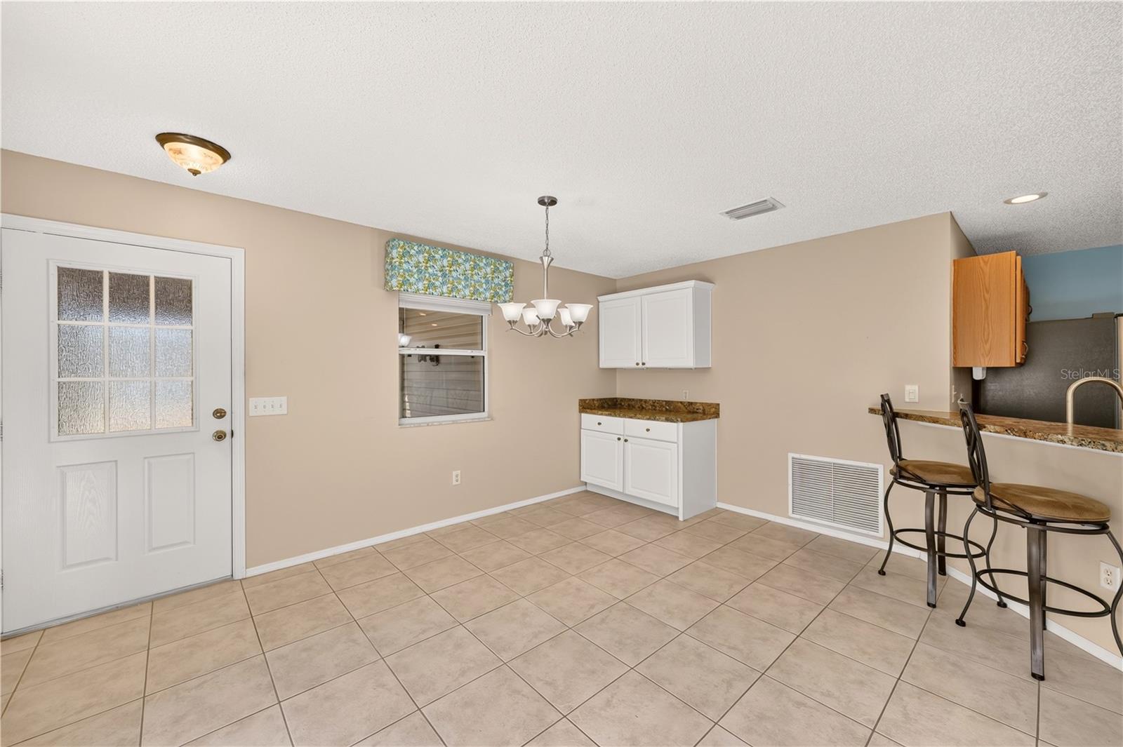 8214 Se 169th Palownia Loop Property Photo 12