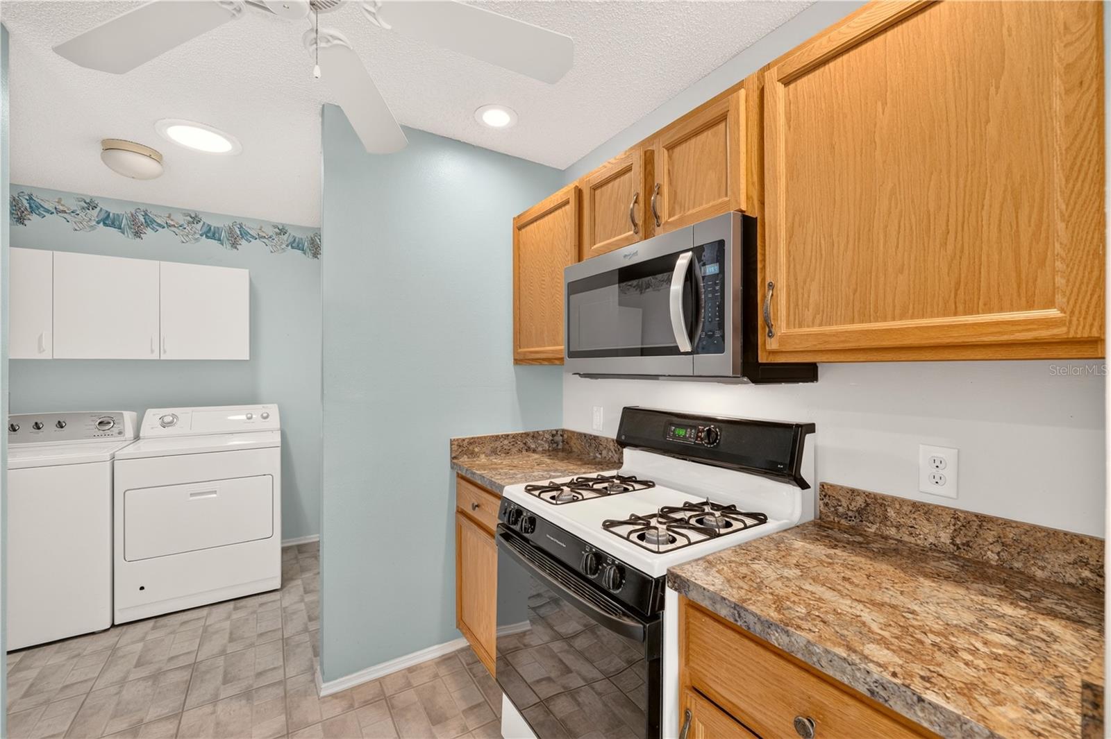 8214 Se 169th Palownia Loop Property Photo 19