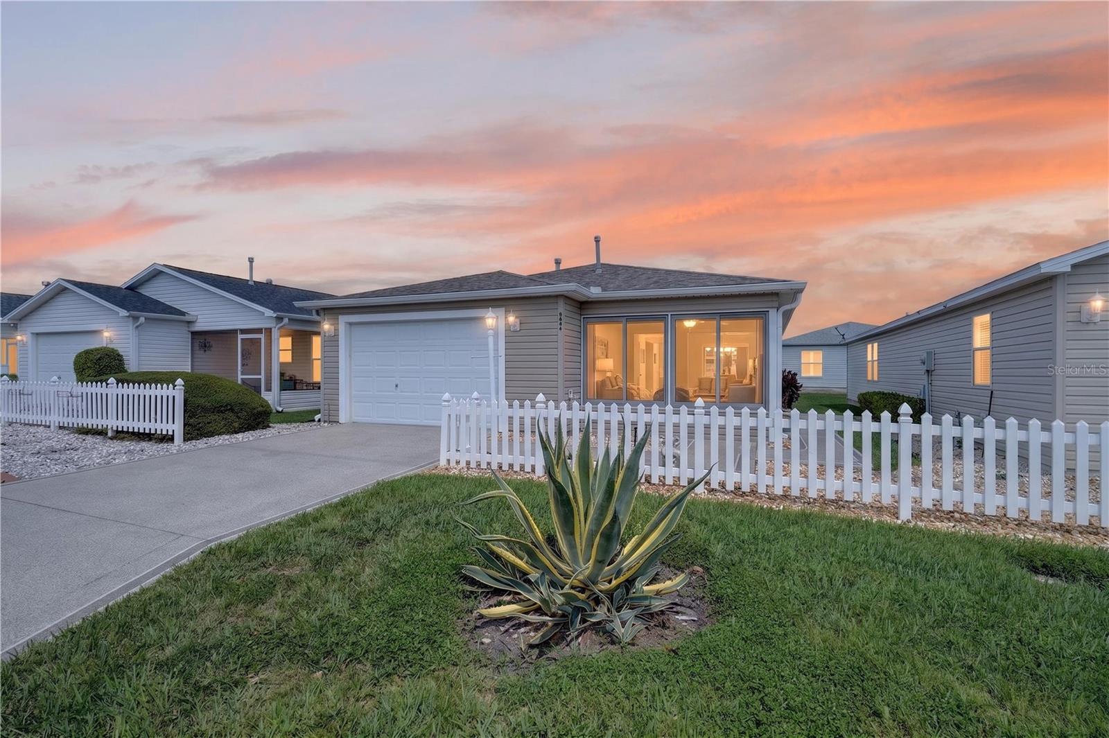 8214 Se 169th Palownia Loop Property Photo 32