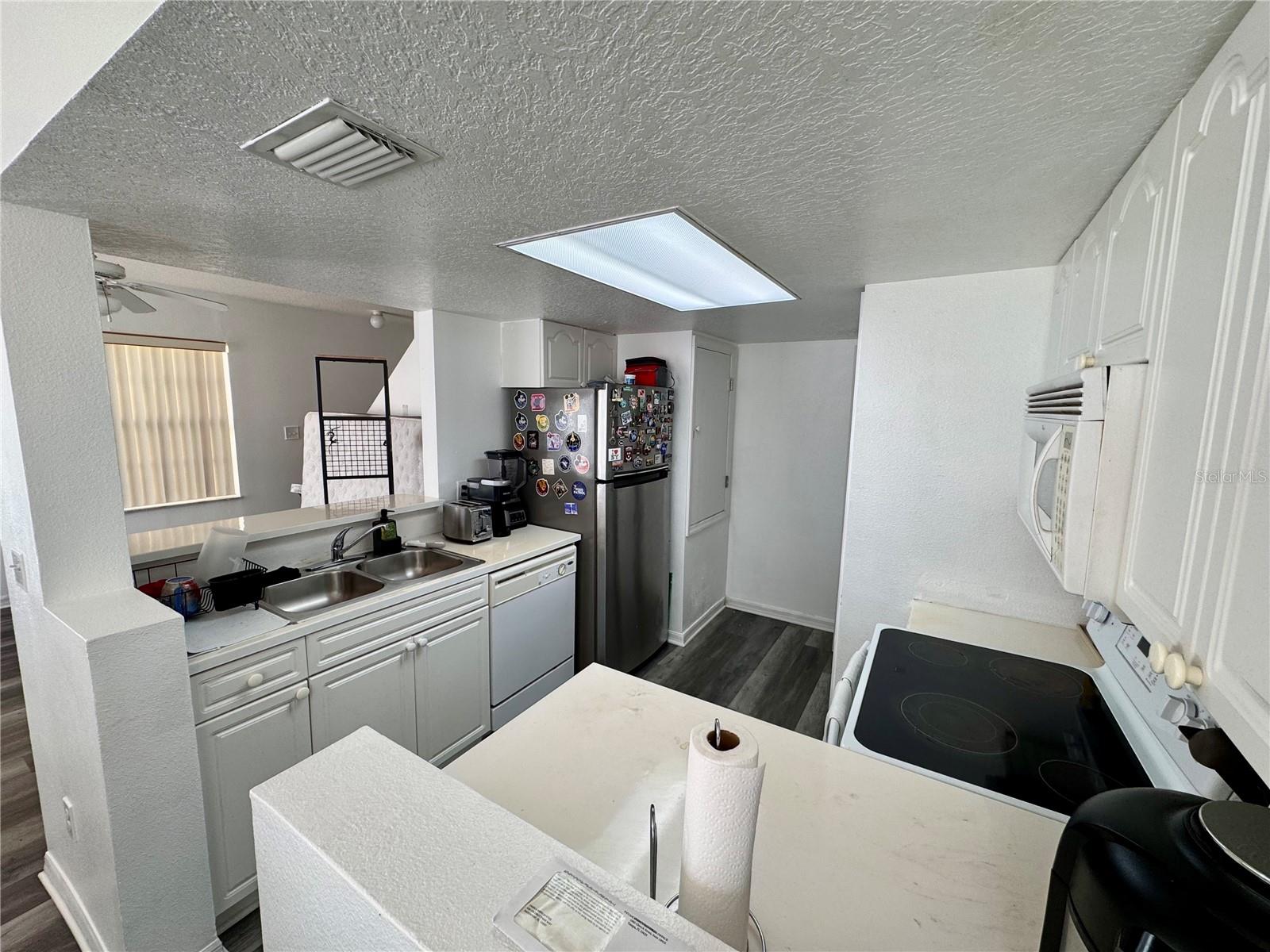 439 Coconut Palm Way Property Photo 12