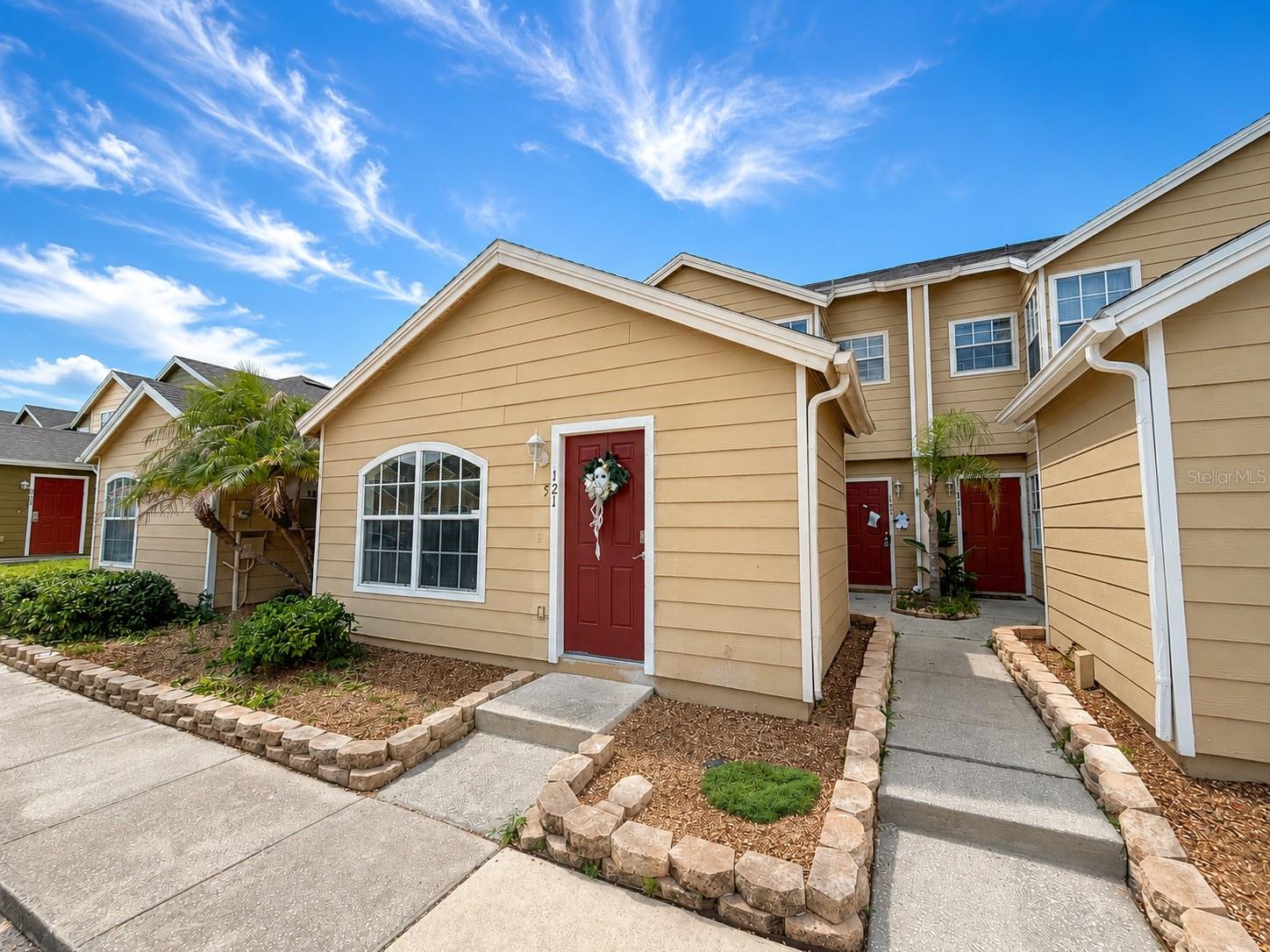 121 Washington Palm Loop Property Photo