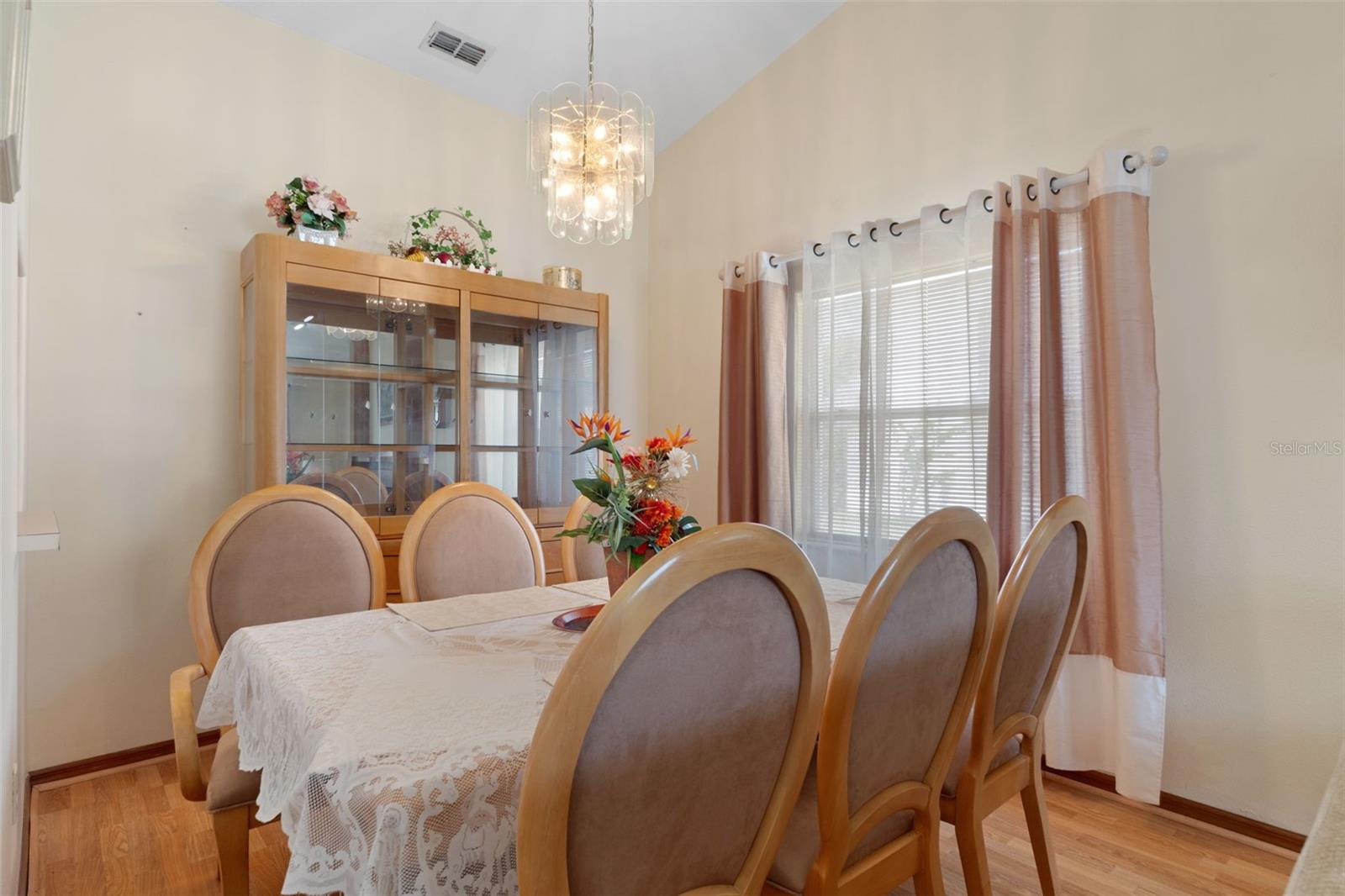 2501 Mariner Blvd Property Photo 9