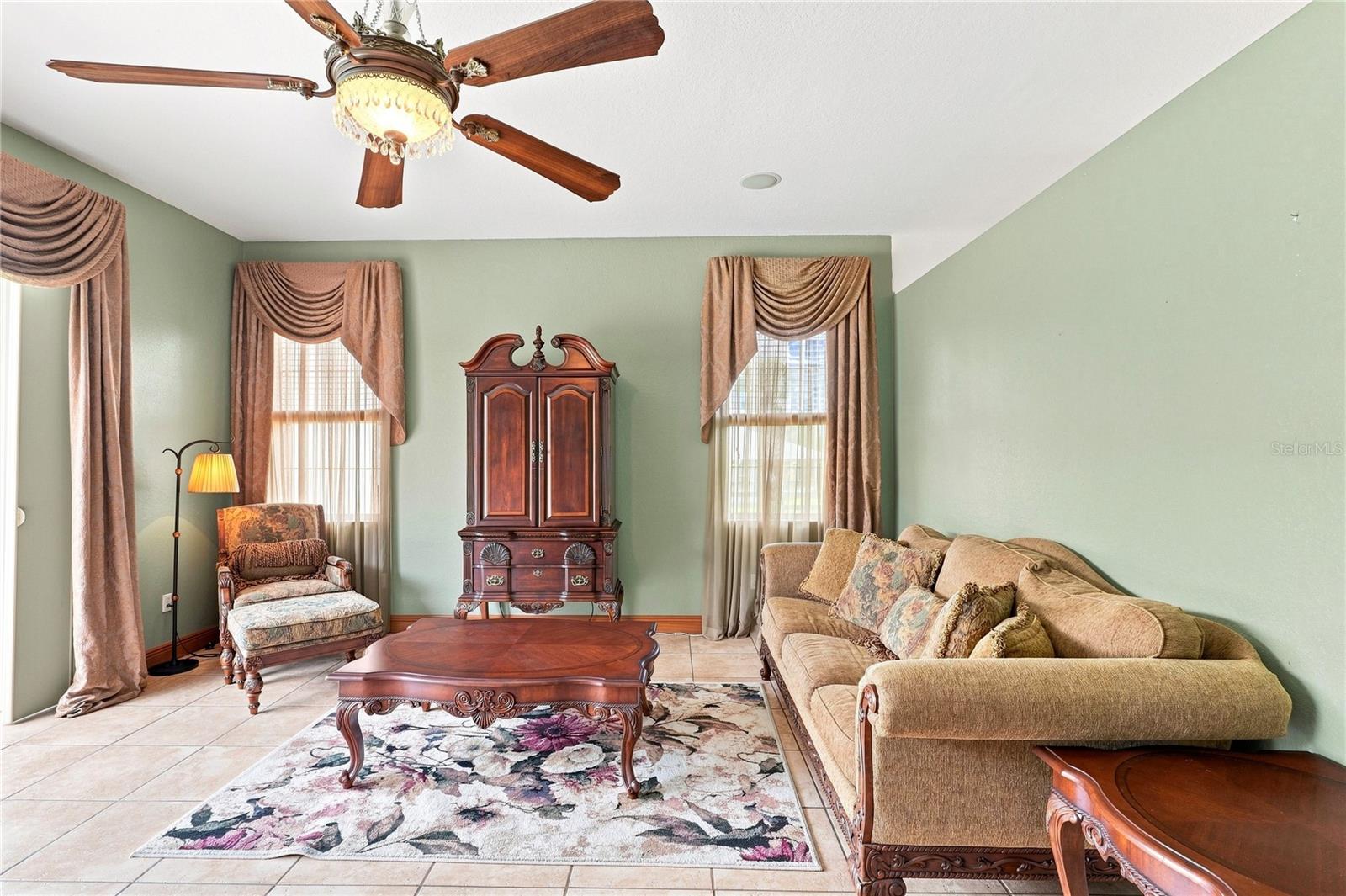 4725 County Road 121d Property Photo 33