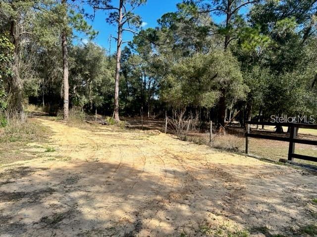 37610 Oaklee Rd Property Photo 11