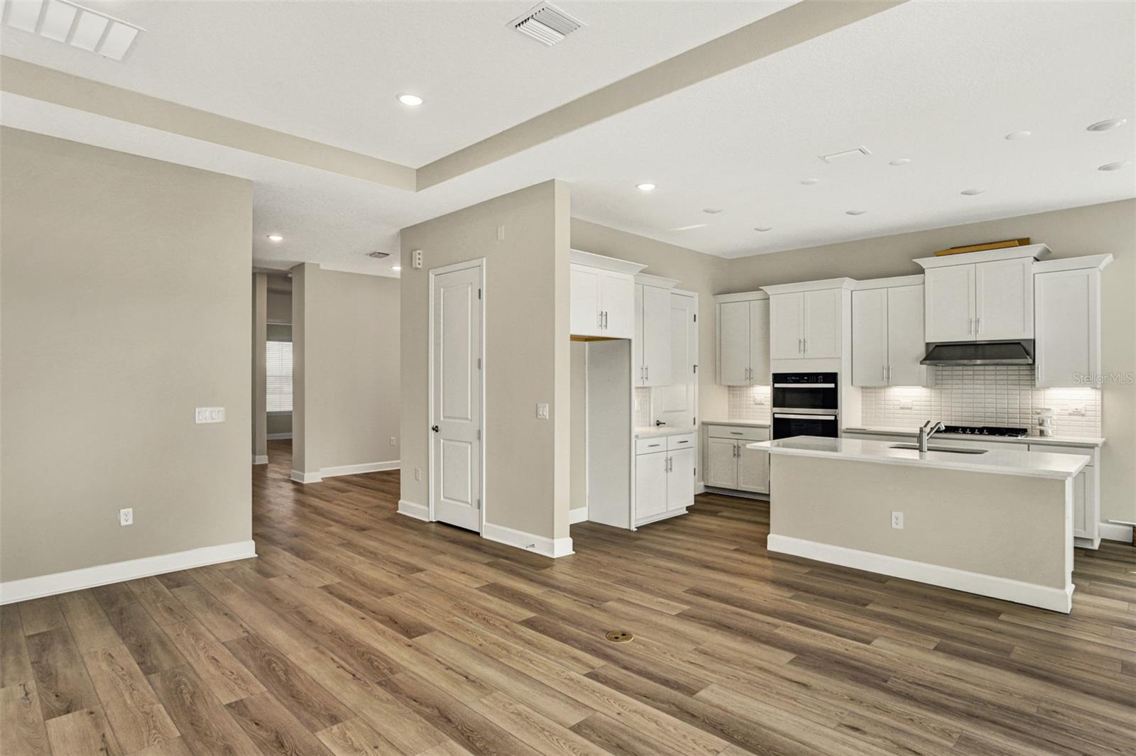 G5117108 Property Photo 11