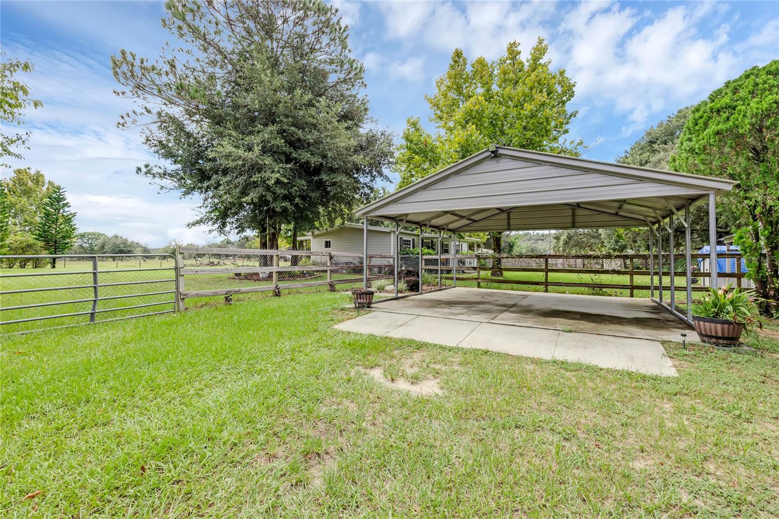 14438 Cr 561a Property Photo 27