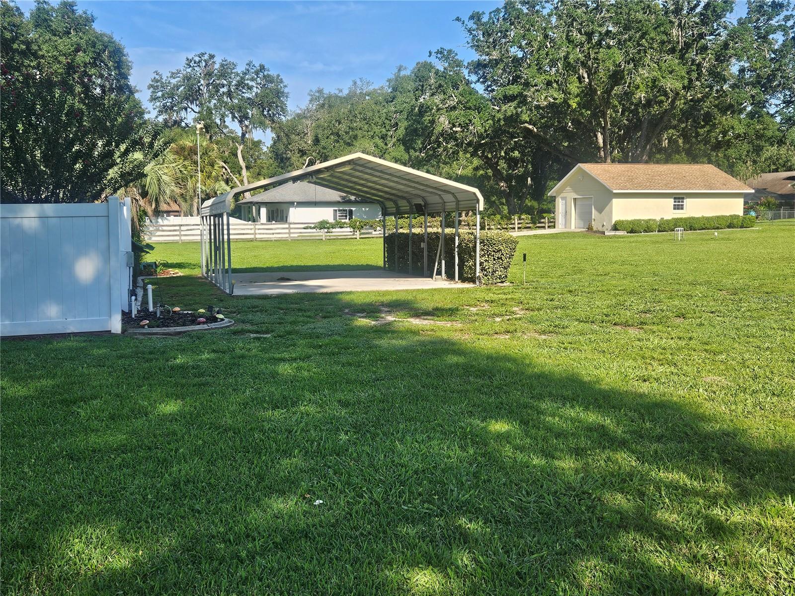 5421 Se 18th Ln Property Photo 31