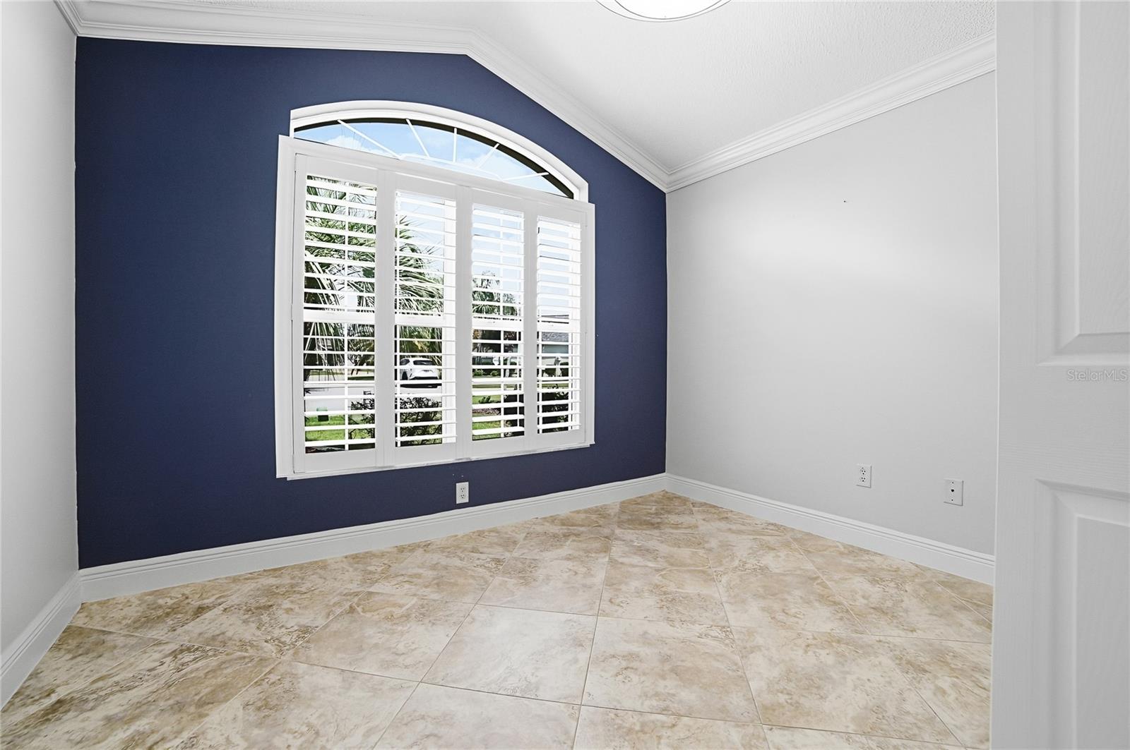 1130 Sayle St Property Photo 26