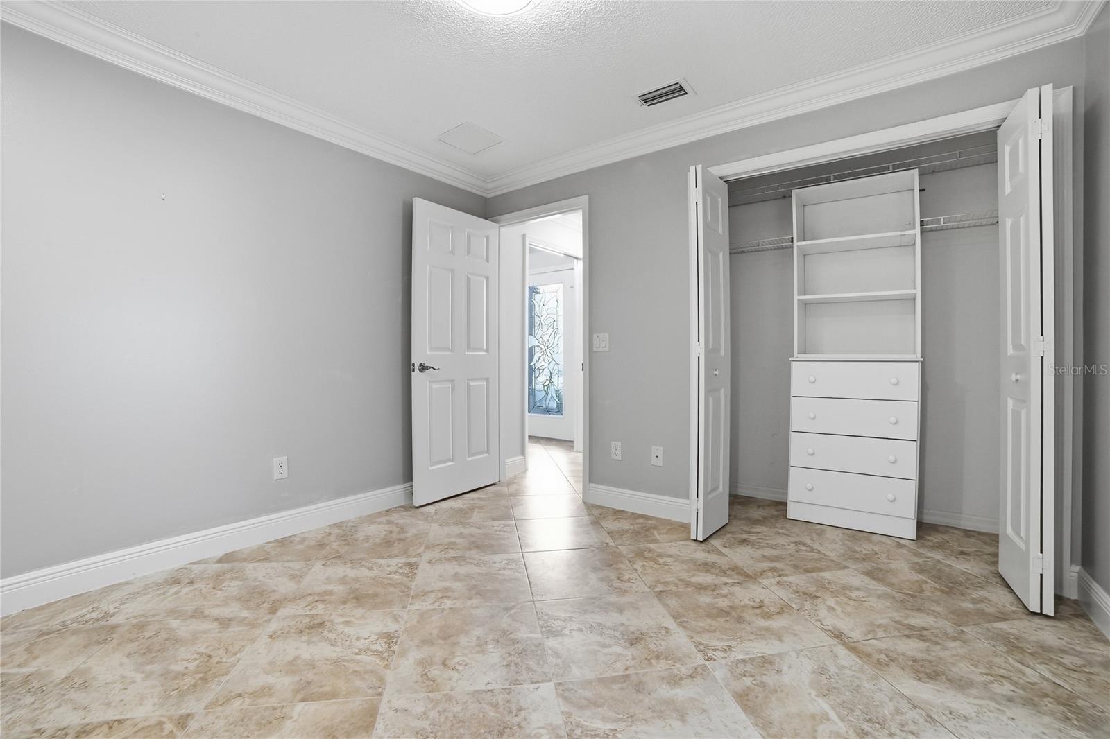 1130 Sayle St Property Photo 30