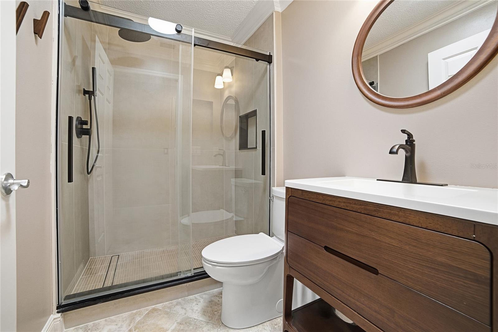 1130 Sayle St Property Photo 36