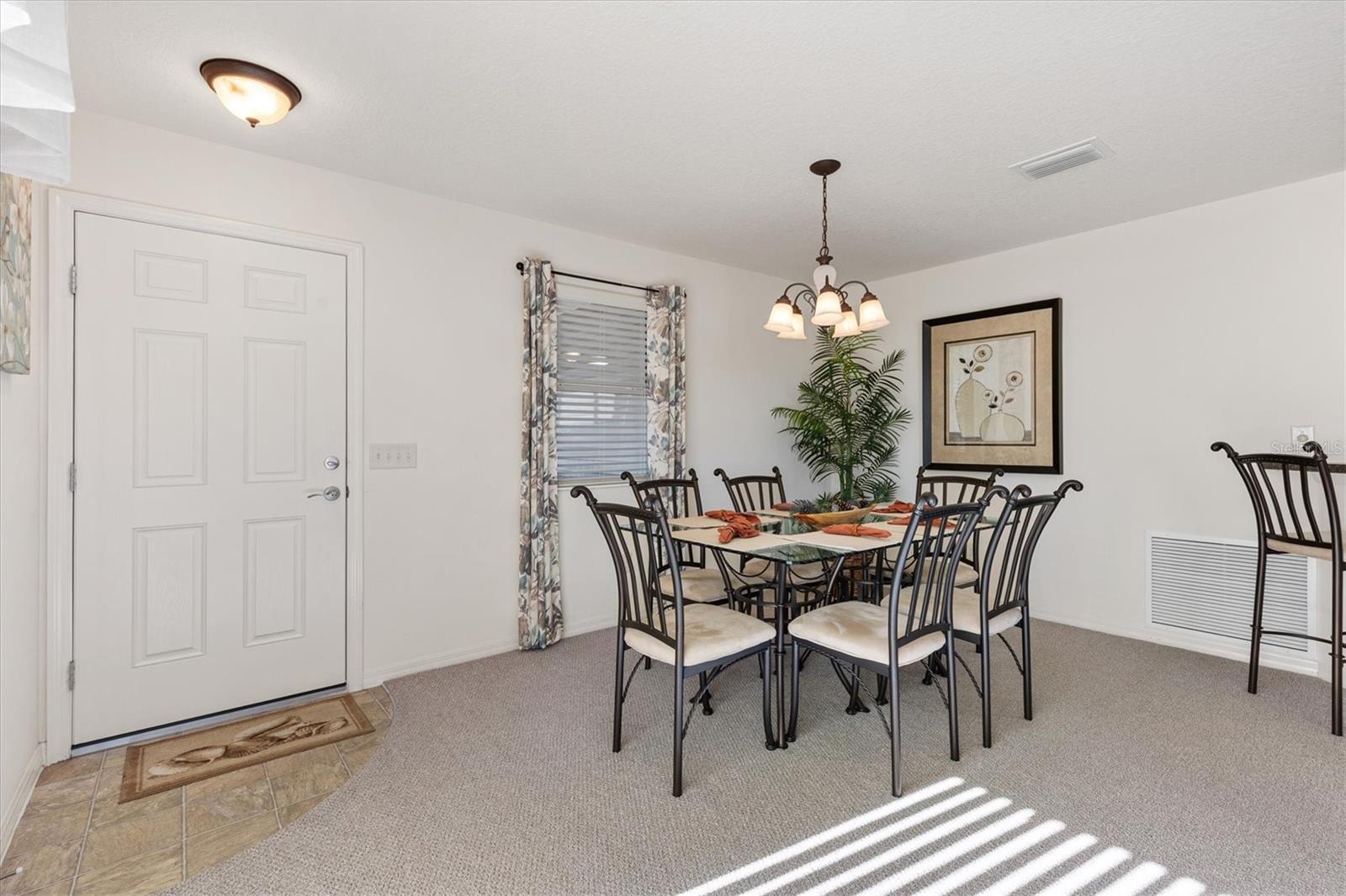 2015 Peaceful Pl Property Photo 8