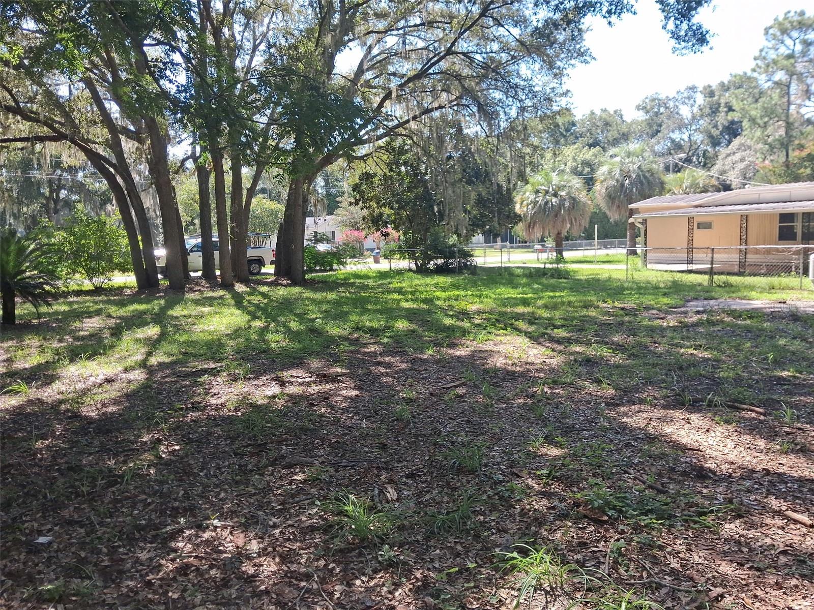 99th Terr Property Photo 3