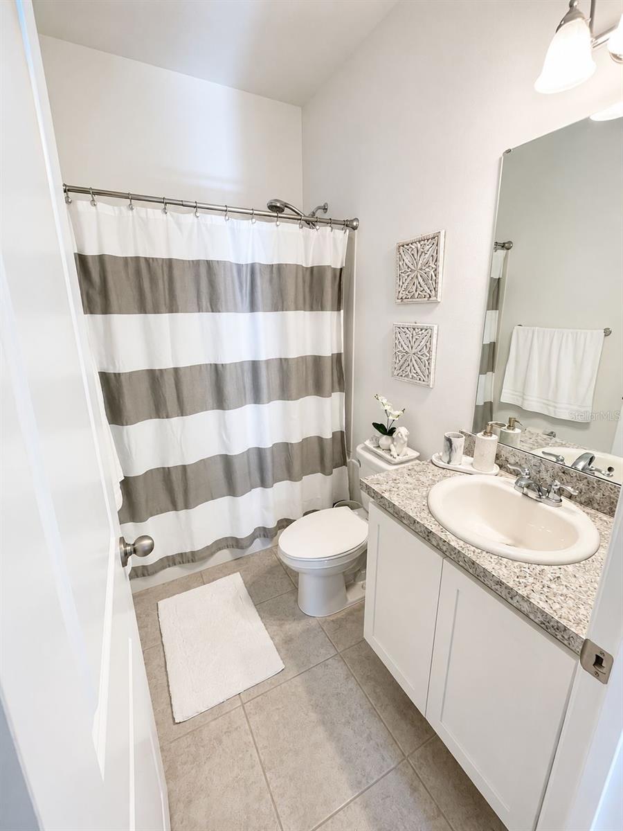 8728 Sportsman Loop Property Photo 15
