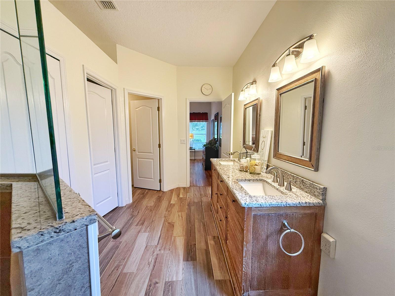 3766 Avon Ct Property Photo 25