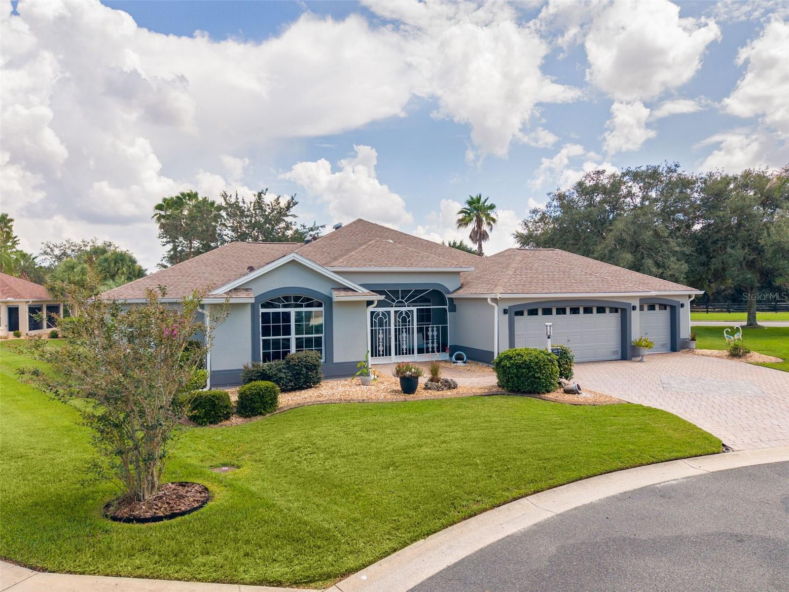1555 Cope Pl Property Photo 8
