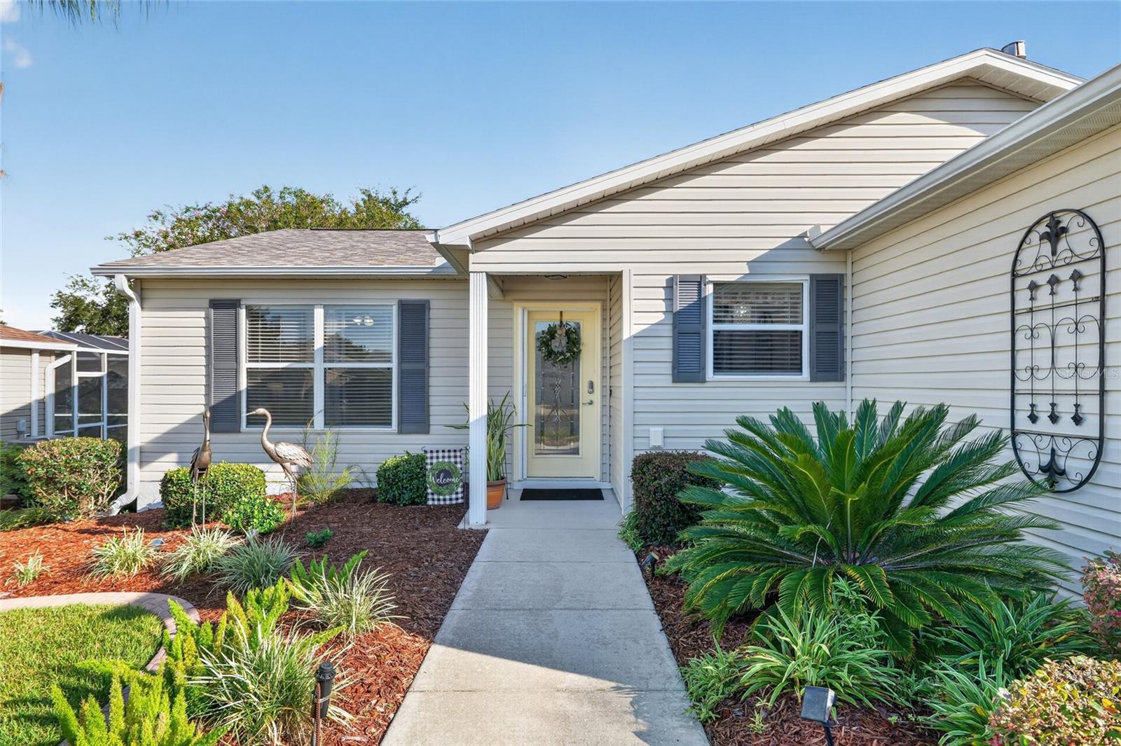 1285 Fort Lawn Loop Property Photo 8