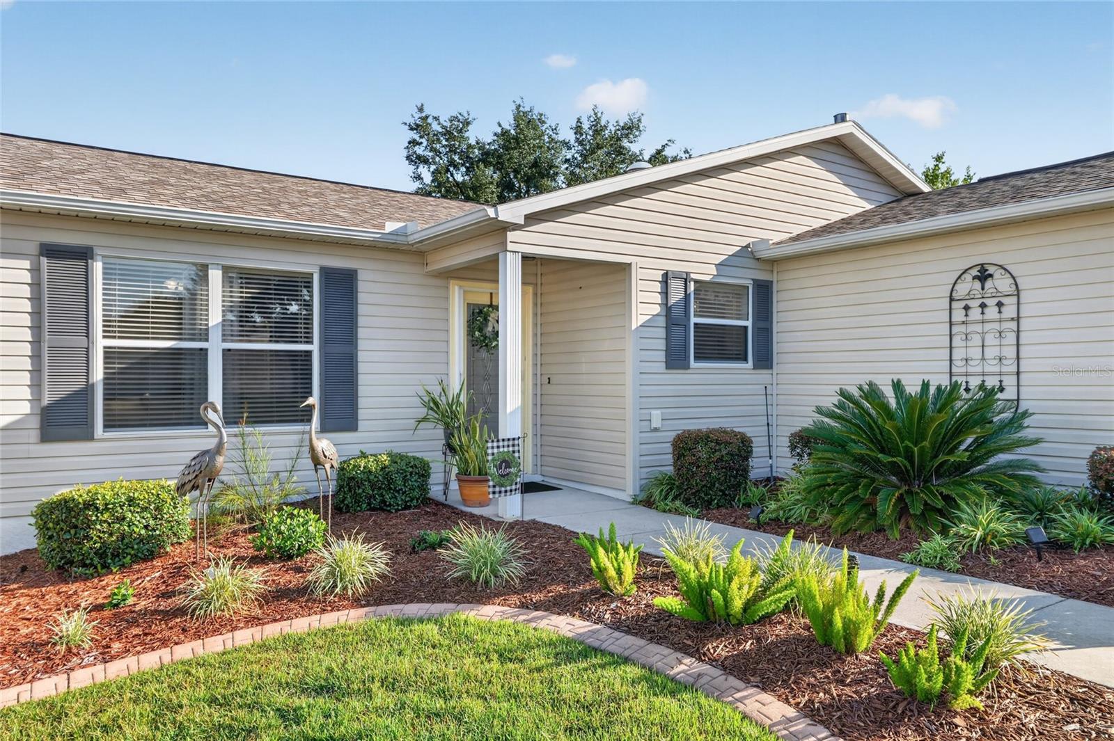 1285 Fort Lawn Loop Property Photo 10