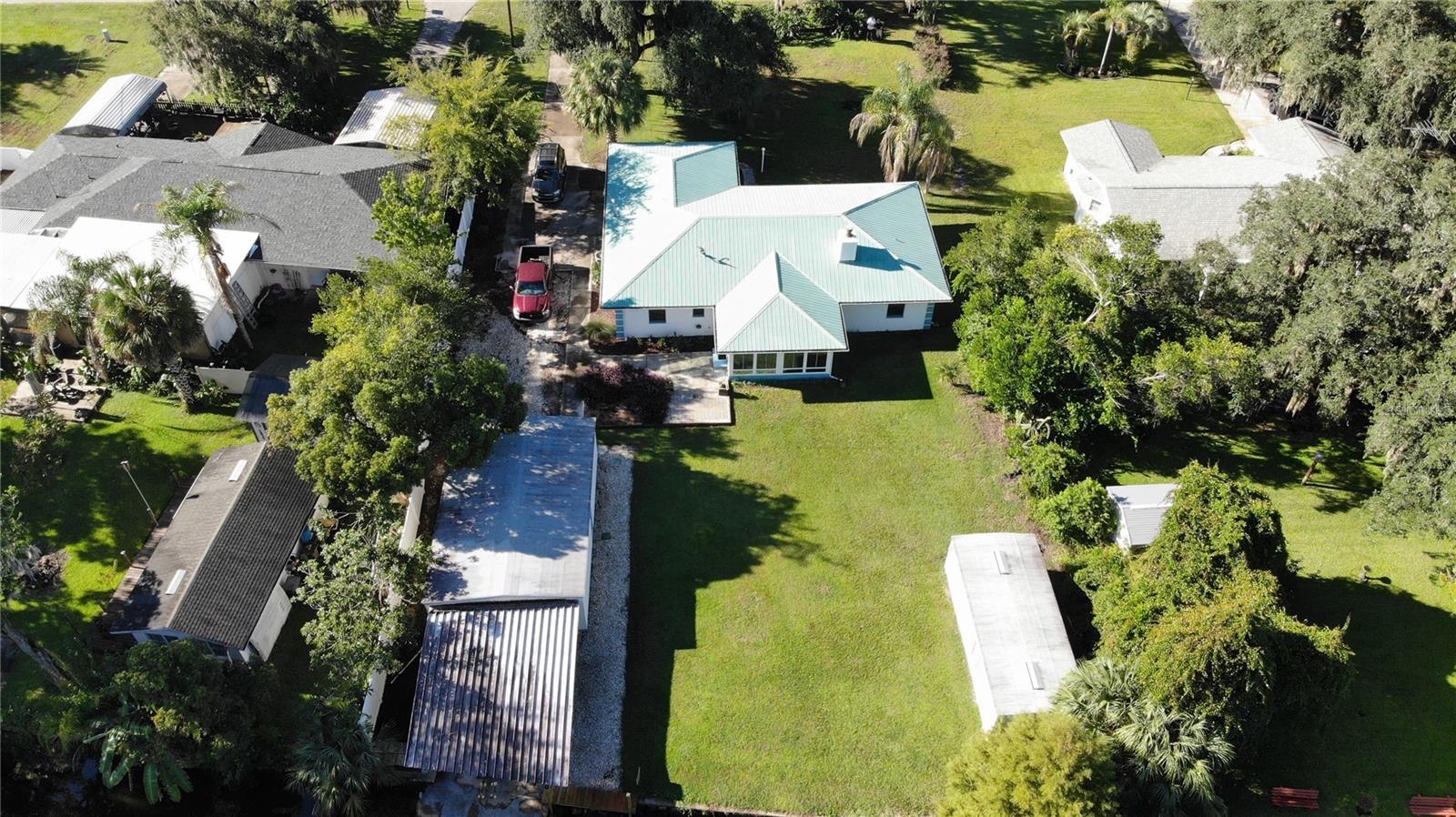 5329 Eagles Nest Rd Property Photo 5