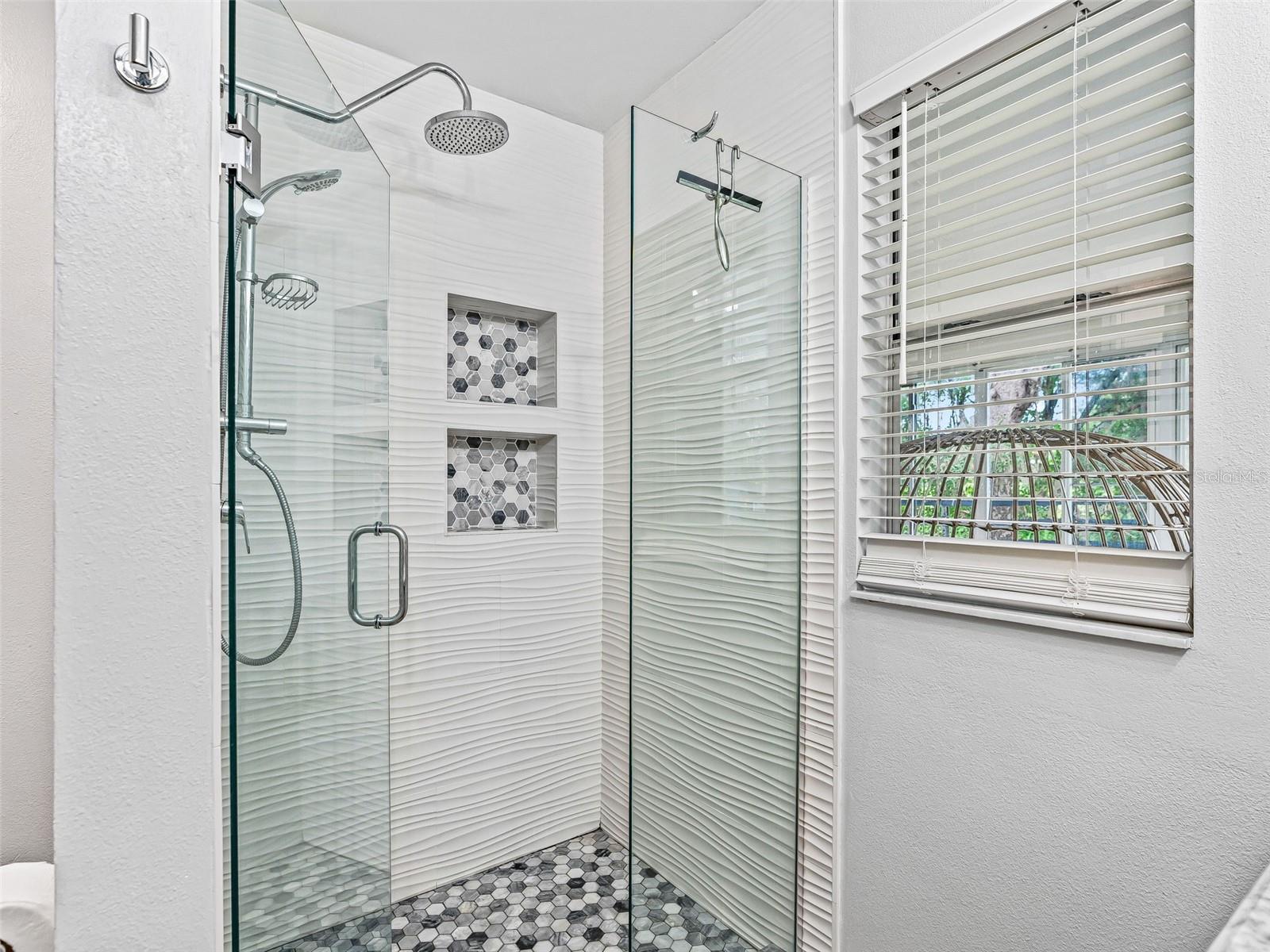 202 Juarez Way Property Photo 22