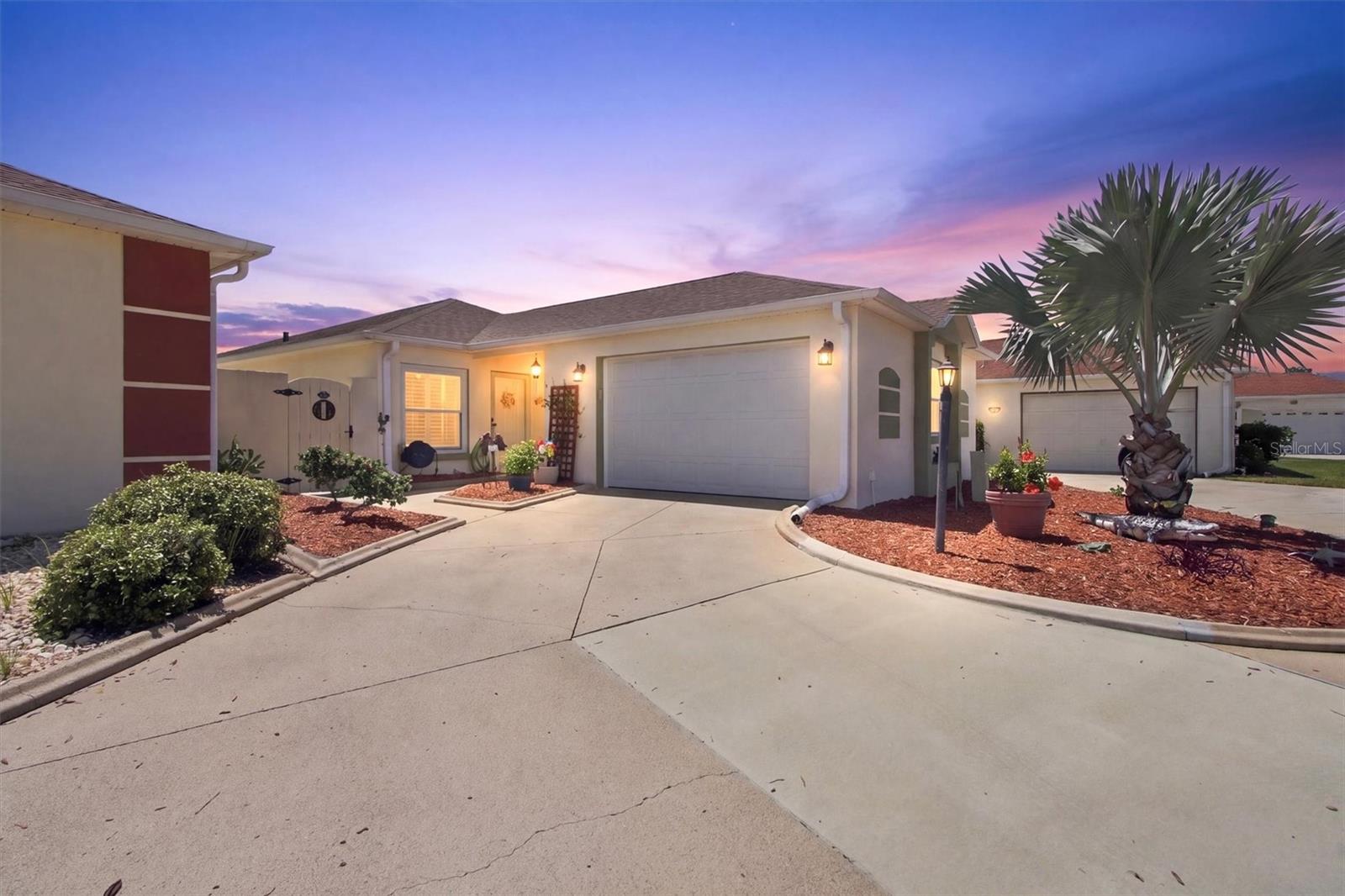 1339 Lajolla Cir Property Photo 1