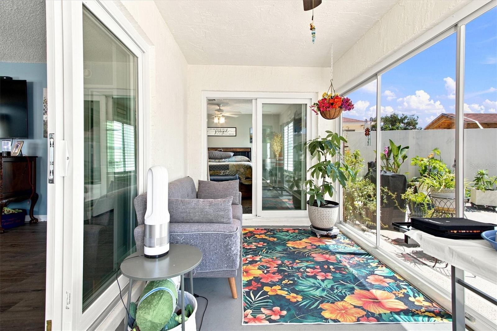 1339 Lajolla Cir Property Photo 17