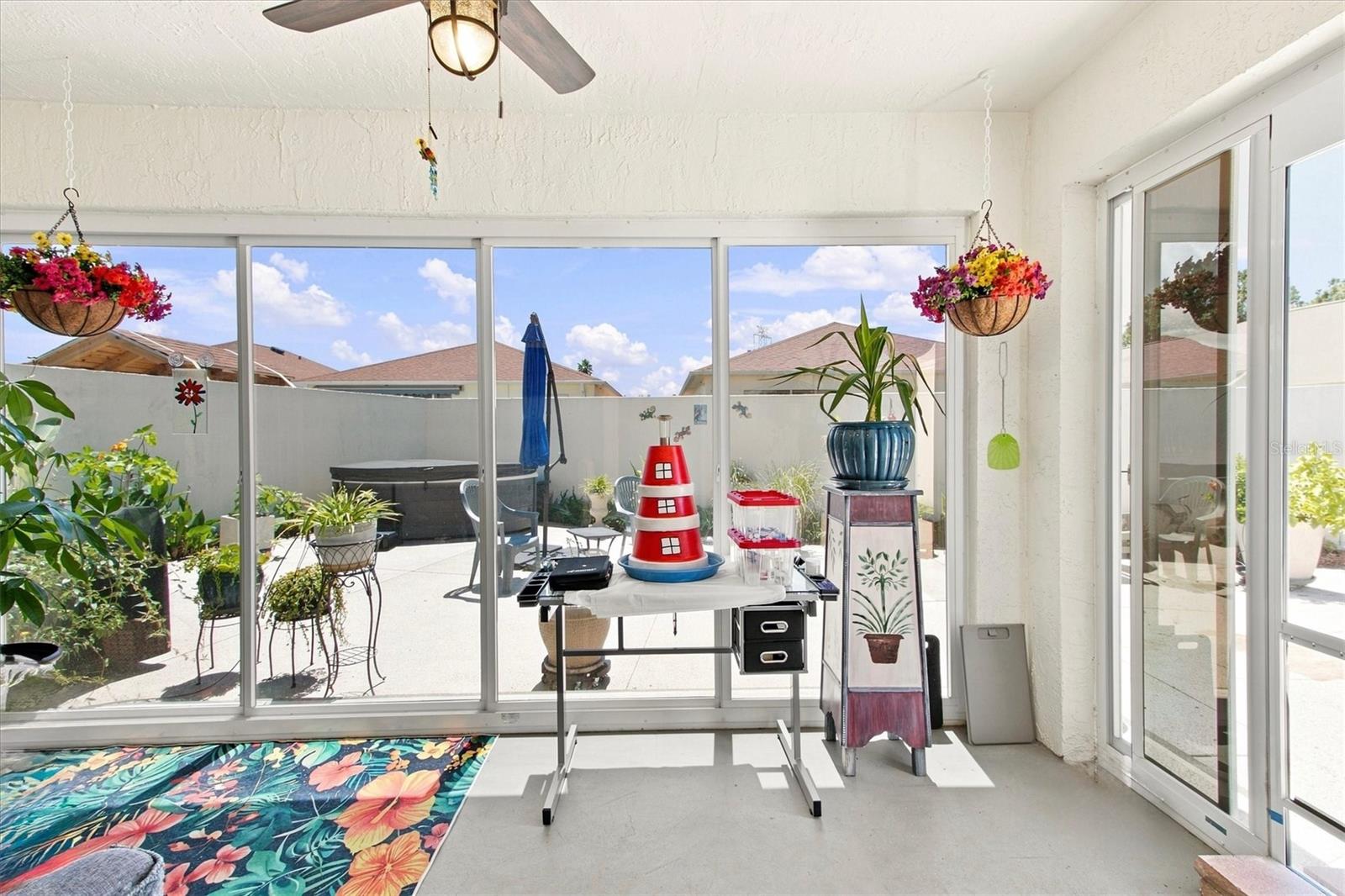 1339 Lajolla Cir Property Photo 18