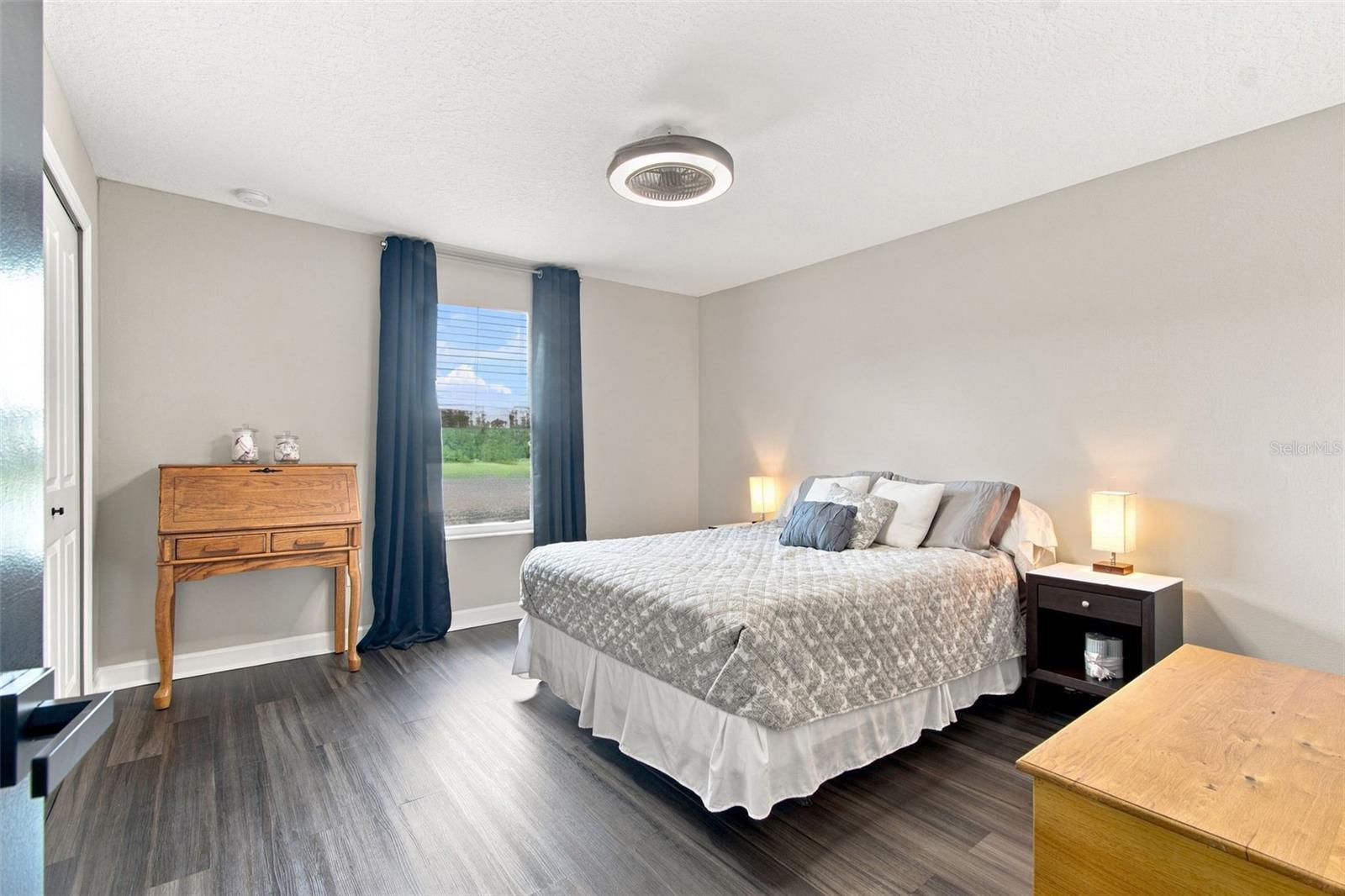 2213 Cerulean Sky Dr Property Photo 33