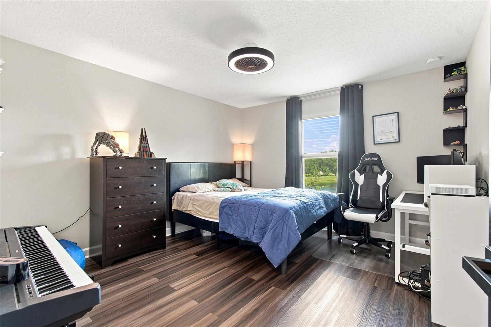 2213 Cerulean Sky Dr Property Photo 36