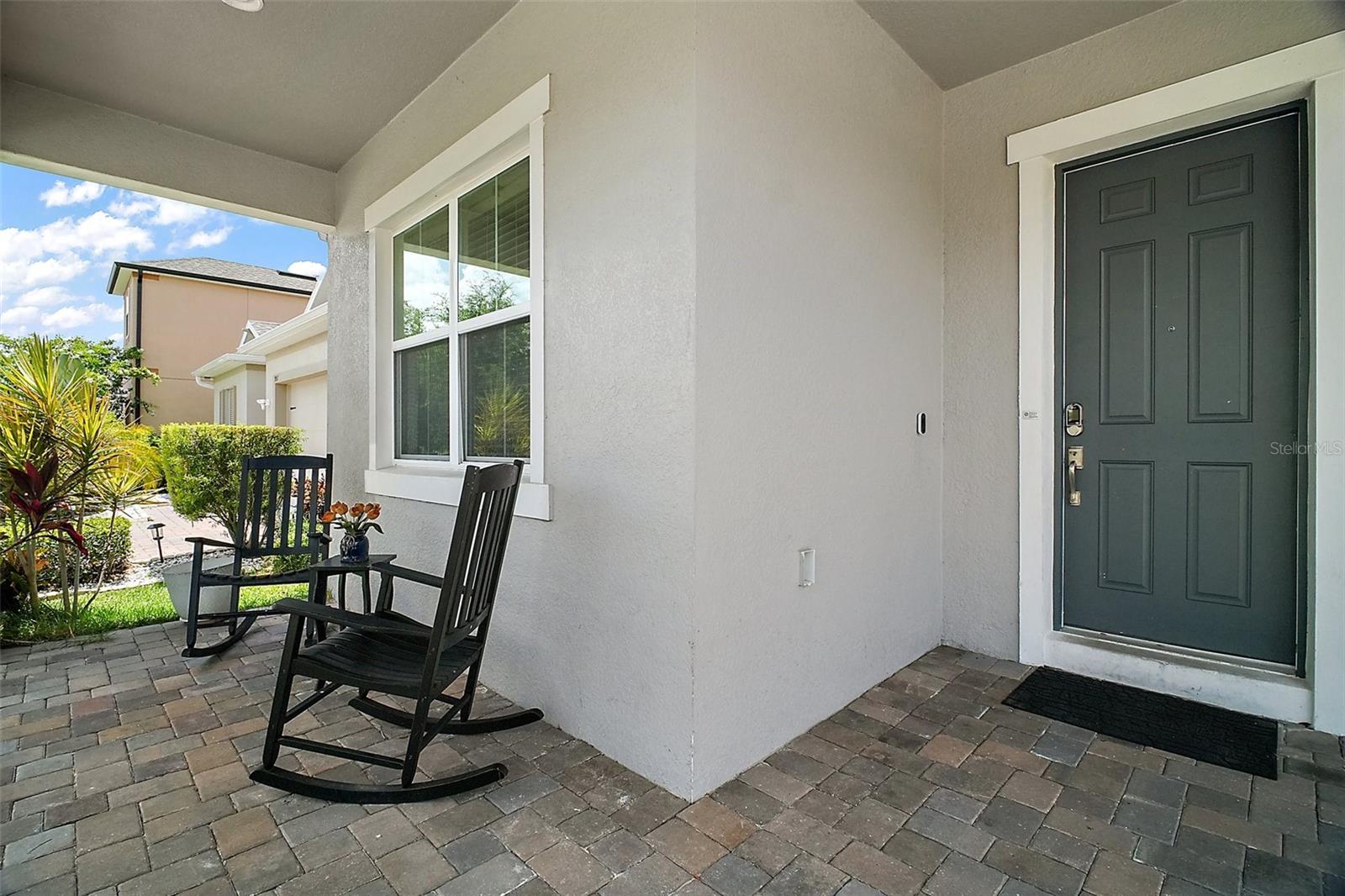 9153 Carmela Ave Property Photo 3