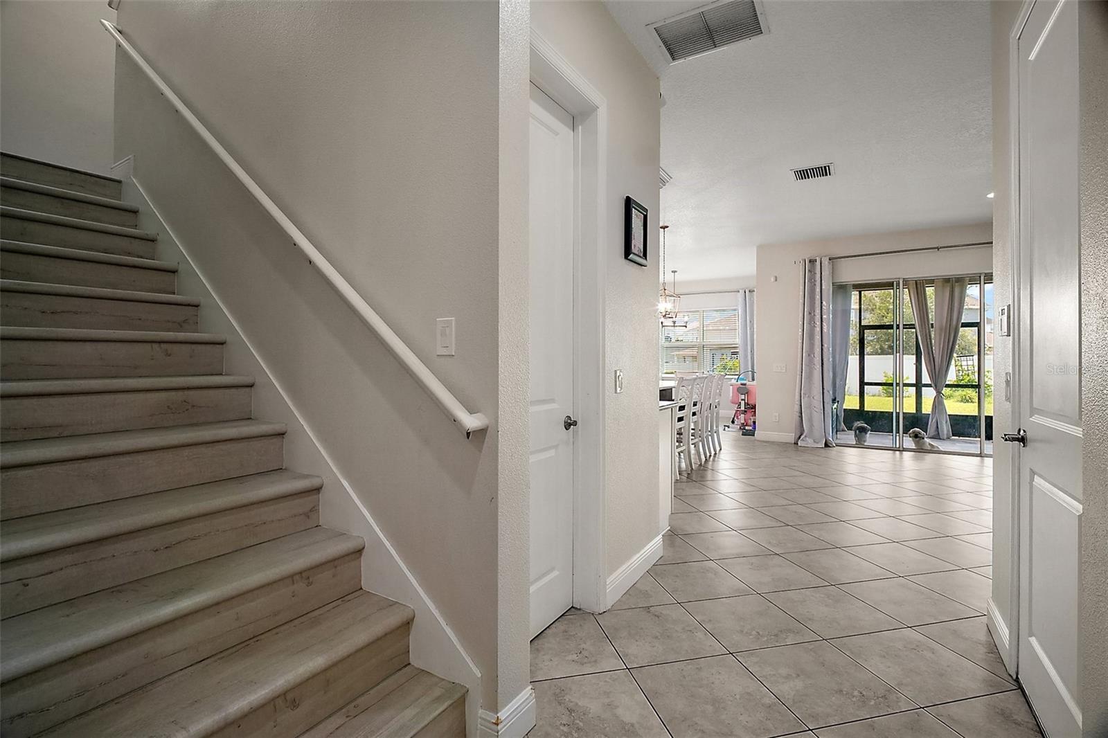 9153 Carmela Ave Property Photo 7